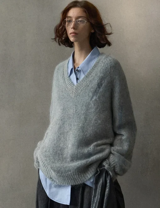 Asymmetric Blue Contrast Stitch Shirt