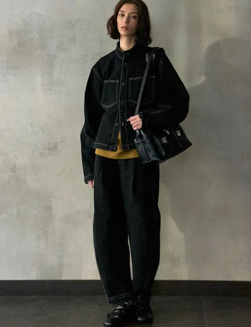Barrel-Leg Cuffed Jeans