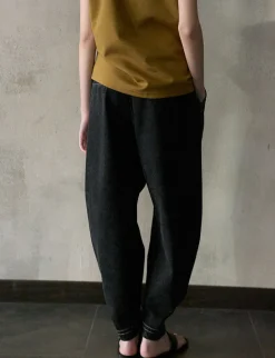 Barrel-Leg Cuffed Jeans