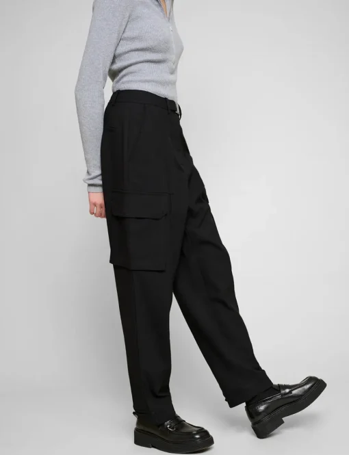 Buckled Clip Cargo Pant