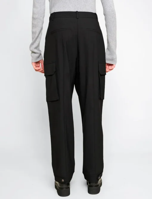 Buckled Clip Cargo Pant